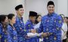 Tampang Jonatan Christie dan Anthony Ginting Berseragam PNS Bikin Pangling - Bagian 3
