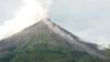 Update Erupsi Gunung Karangetang, Guguran Lava Capai 1,7 Km