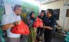 MNC Vision dan MNC Peduli Berikan Bantuan kepada Masyarakat Dhuafa di Kedoya - Bagian 2