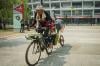 Gowes Malang-Jakarta, Pencari Keadilan Tragedi Kanjuruhan Menangis Tiba di GBK - Bagian 1