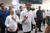 Foto-Foto Presiden Jokowi dan Ibu Negara Naik LRT Jabodebek usai Diresmikan - Bagian 2