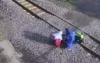 Viral Video Motor Mogok Tertabrak Kereta Api, Aksi Heroik Anak Kecil Jadi Sorotan