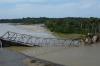 Jembatan Rangka Baja Ambruk di Nagan Raya, Warga Harus Memutar 40 Km - Bagian 4