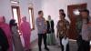 Polisi dan Warga Swadaya Bangun Rumah Korban Kebakaran di Cangkuang Bandung