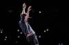 Foto-Foto Coldplay Tampil Memukau, Stadion GBK Dipenuhi Cahaya Ponsel - Bagian 5
