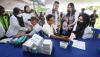  HT Tinjau Bazar dan Kesehatan Gratis di Kalsel: Program Partai Perindo Bantu Rakyat Kecil