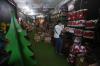 Borong Pernak-pernik Natal di Pasar Asemka - Bagian 1