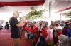 Ganjar Disambut Antusias Warga Majalengka saat Bawa Program KTP Sakti - Bagian 2