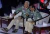 Ganjar Pranowo Siapkan Gave Away Jaket Top Gun dan Sepatu Keren yang Dipakai di Debat Capres