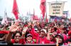 Ribuan Massa Pendukung Ganjar-Mahfud Berdatangan ke Simpang Lima Semarang - Bagian 5