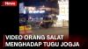 Viral! Penampakan Orang Salat di Tengah Jalan Menghadap Tugu Jogja