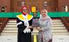 Kisah Inspiratif Thalia Luncurkan Buku saat Wisuda, Bahas Tips Lolos Beasiswa IISMA