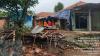 Rumah Ambruk gegara Keropos di Bogor, 2 Orang Luka-luka