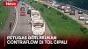 Petugas Berlakukan Contraflow di Tol Cipali Usai Volume Kendaraan dari Jakarta Meningkat