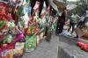 Penjualan Ragam Parsel Lebaran di Pasar Barito - Bagian 2