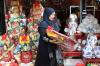Penjualan Ragam Parsel Lebaran di Pasar Barito - Bagian 4
