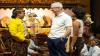 Tim Cook Unggah Foto ke Museum Wayang, Warganet Malah Tanya soal Apple Store