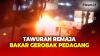 Tawuran Remaja Bersenjata Sajam dan Molotov di Condet, 1 Gerobak Pedagang Terbakar