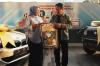 Penyerahan Hadiah Mobil Mewah kepada Nasabah BSI - Bagian 2