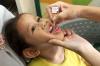 Potret Anak-Anak Indonesia Ikuti Imunisasi Polio - Bagian 2
