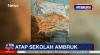 Diterjang Angin Kencang, Atap Sekolah di Malang Ambruk 