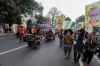 Ratusan Petani Bawa Traktor saat Unjuk Rasa di Patung Kuda - Bagian 2