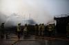 Damkar Berjibaku Padamkan 2 Kapal yang Terbakar di Pelabuhan Muara Baru - Bagian 5
