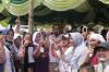 Ridwan Kamil bersama Istri Temui Warga Kepulauan Seribu - Bagian 6