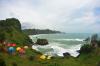 Eksotisme Geopark Kebumen Pantai Menganti, Debur Ombak Menghantam Batu Karang - Bagian 1