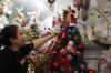 Raup Cuan dari Pernak-pernik Natal - Bagian 3