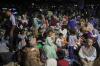 Suasana TMII Jelang Malam Tahun Baru 2025, Ribuan Pengunjung Berdatangan - Bagian 5