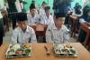 Antusias Santap Makan Bergizi Gratis, Siswa Depok: Terima Kasih Pak Prabowo - Bagian 4