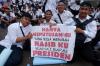 Ribuan Tenaga Honorer Tuntut Kepastian Pengangkatan P3K Penuh Waktu  - Bagian 4