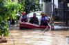 Perjuangan Warga Pejaten Timur Menyelamatkan Diri dari Banjir - Bagian 6