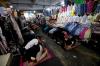 Sholat Jumat di Tengah Barang Dagangan Pasar Tanah Abang Jakarta - Bagian 2