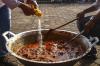Bukan Setingan, Warga Palembang Masak 300 Kg Rendang dan 1 Ton Ayam Kecap - Bagian 2