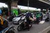 Puncak Arus Mudik dengan Motor Hari Ini, Jalan Raya Kalimalang Macet Panjang - Bagian 7
