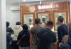 Ramai-Ramai Masyarakat Berburu Logam Mulia 
