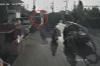 Ngeri! Terekam Video Truk Tronton Tabrak 4 Kendaraan di Gresik, 1 Tewas 2 Luka-luka