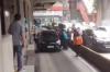 Viral Mobil Diduga Pelaku Tabrak Lari Terjebak di Busway, Nyaris Diamuk Warga