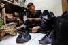 Melihat Produksi Sepatu Kulit Legend di Cakung, Bertahan Sejak Tahun 1970-an - Bagian 3