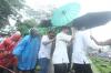 Suasana Haru Pemakaman Suami Najwa Shihab di Tengah Guyuran Hujan Deras - Bagian 2