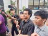 Viral Penampilan Terbaru Vadel Badjideh yang Kini Resmi Diserahkan ke Kejari Jaksel
