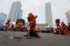 Aksi Reog dan Barongsai Menghibur Pengunjung CFD - Bagian 4