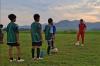 Kisah Evan Dimas Menepi ke Desa, Tinggalkan Stadion Kini Latih Anak-anak di Lapangan Sawah