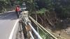 Jembatan Keramat di Jalan Kolonel Masturi Lembang Terancam Ambruk akibat Terkikis Longsor