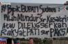 Kericuhan Pecah saat Demo Pati Tuntut Sudewo Mundur, Pagar Kantor Bupati Roboh!