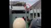Viral! Pria di Sukabumi Lompat dari Atap ke Atap Hindari Kepungan Warga