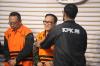 Pakai Rompi Tahanan KPK, Wamenaker Noel Acungkan 2 Jempol  - Bagian 5