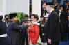 Bangga! Christine Hakim Dianugerahkan Tanda Kehormatan oleh Prabowo